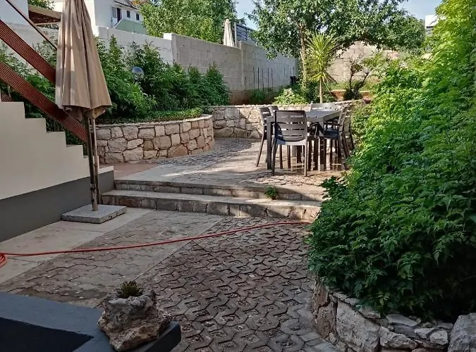 Apartman Kamenica *