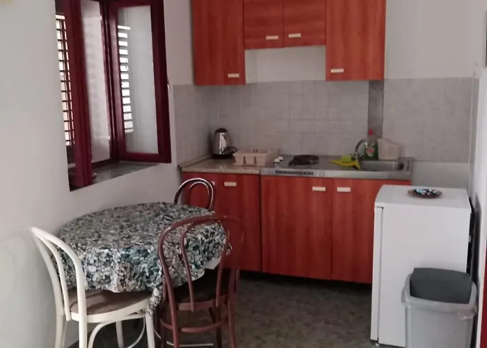 Apartman Kamenica Kukljica