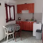 Apartamento Kamenica Kukljica